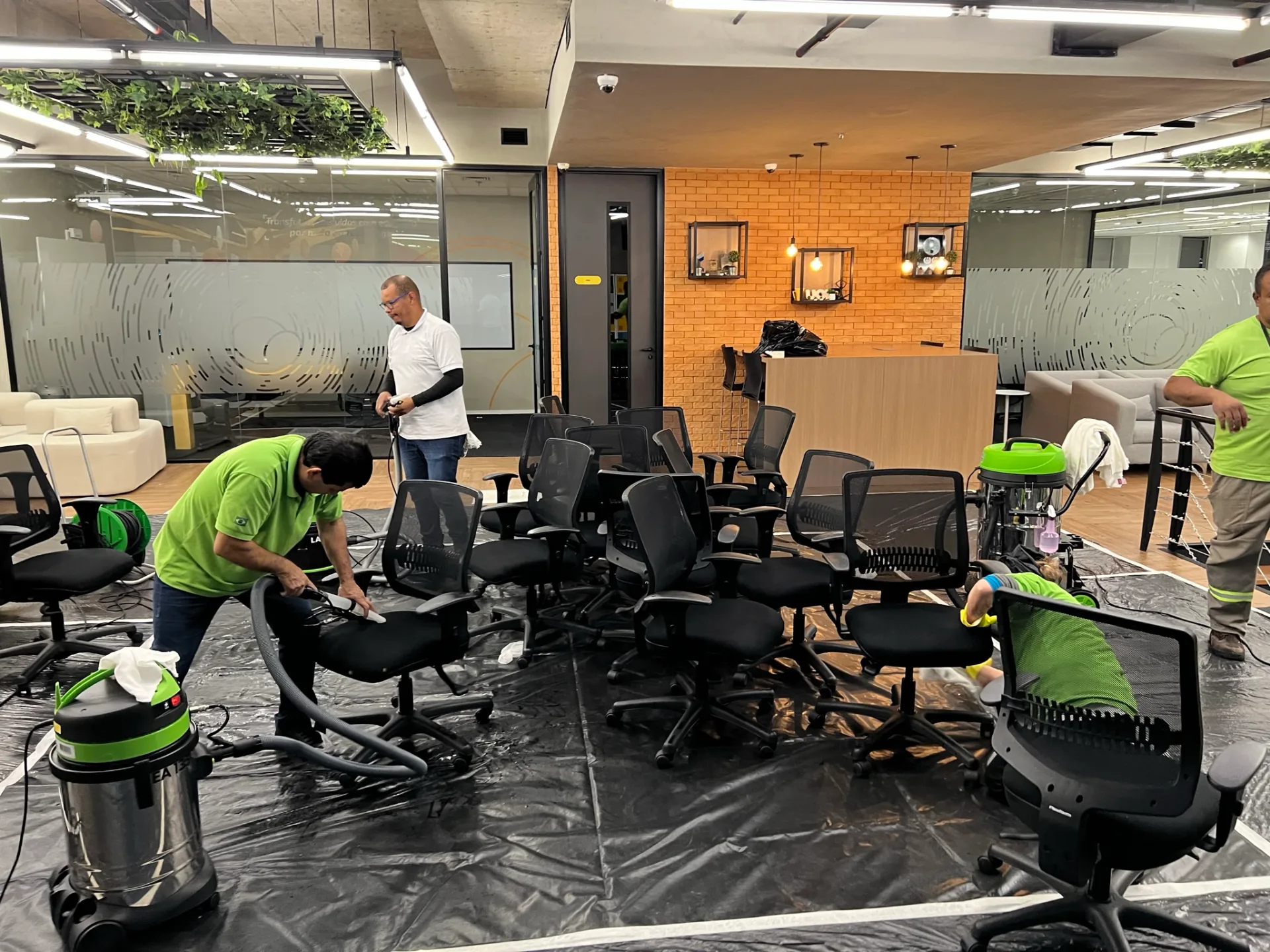 Limpeza de carpetes e estofados